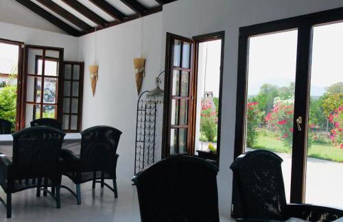 The Dragonfly Retreat - Photo 23