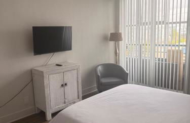 Villa Marina - AMAZING Modern, Spacious, Stylish 2 Master Suites in CENTRAL Marina Del Rey - Photo 41