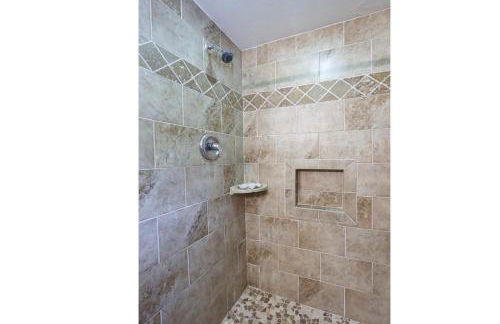 Rum N Reel - Foto 12