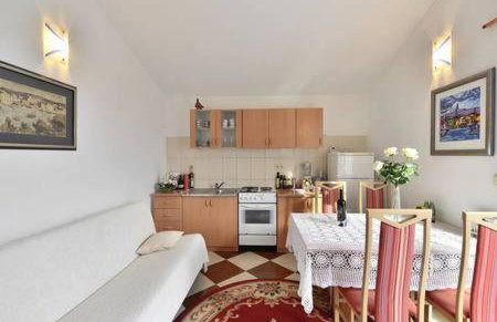 Apartmani Mlikotić - Photo 37