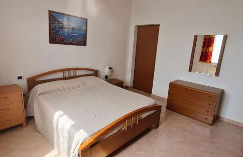 Wayne's house, a short walk to the waterfalls - Foto 9