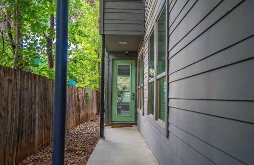 Hot Tub Deck BBQ Grill Patio Dog Friendly - Foto 7