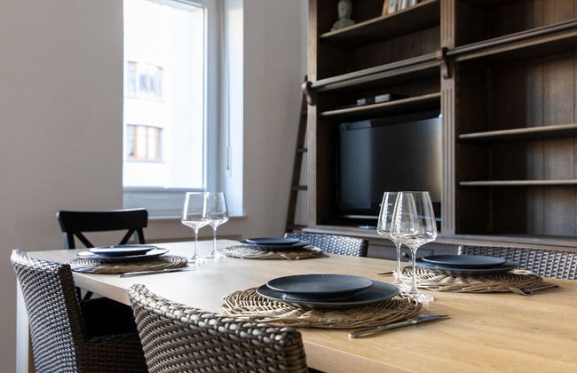 Classic Chic Flat 100m2 in City Center - Foto 6