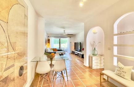 Apto fully equiped con piscina y gratis parking - Photo 9