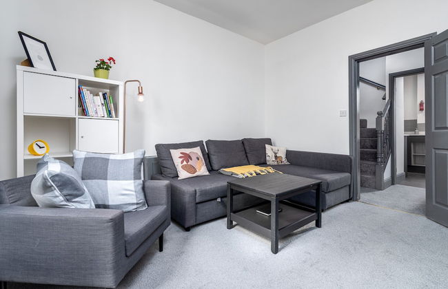 Whitby Central - Foto 17