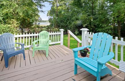 Cozy Colchester Cabin near Lake by RedAwning - Foto 48