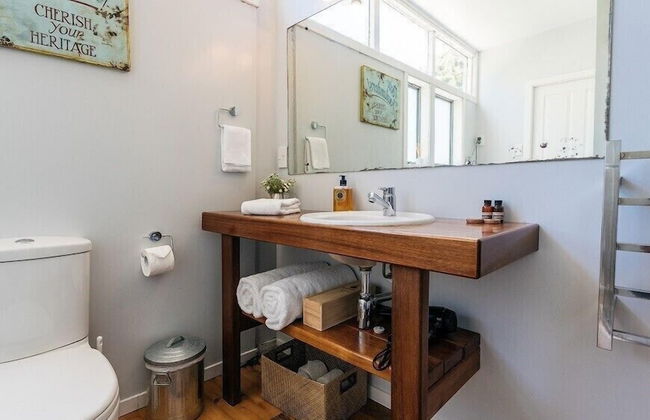 The Vintage Cottage - Photo 13