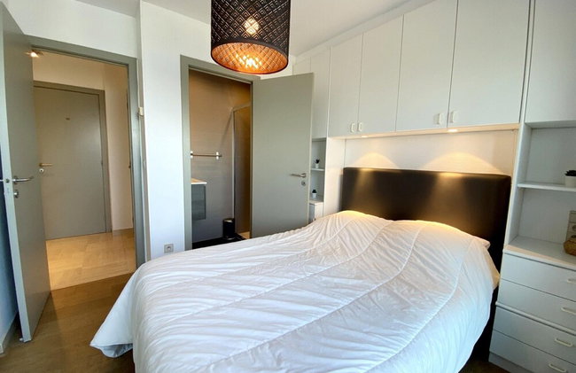 Attic Apartment Nieuwpoort With Coastal Views - Photo 5