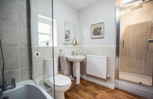 Beautiful Retreat - Hot Tub, Stunning Views & Late Checkout - Abergavenny - Foto 23