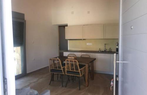 Πέτρινη κατοικία στην Αίγινα - Stone House in Aigina - Foto 14