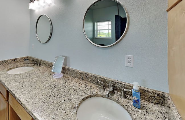 Papa's Place by Miss Kitty’s - Photo 42