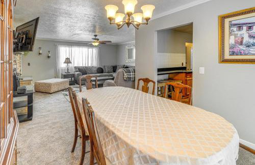 half Mi to Kanawha River Quiet Escape with Patio - Foto 8