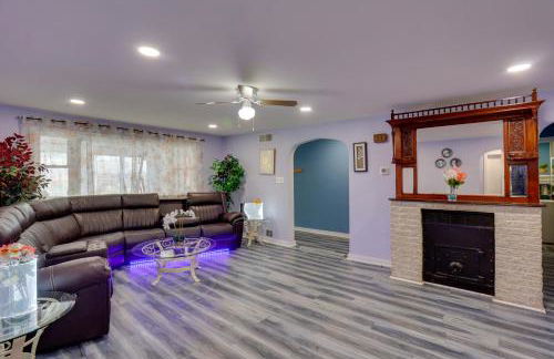 9 Mi to Hersheypark Spacious Home with Deck - Foto 1