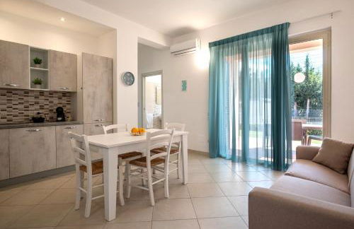 Icaro Apartments with a beautiful pool - Foto 8