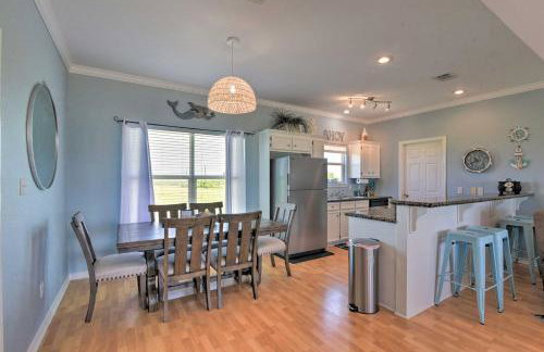 Deck and Grill Walkable Crystal Beach House! - Foto 6