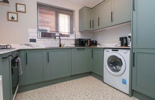 Steam and Stay Hoole - Photo 9