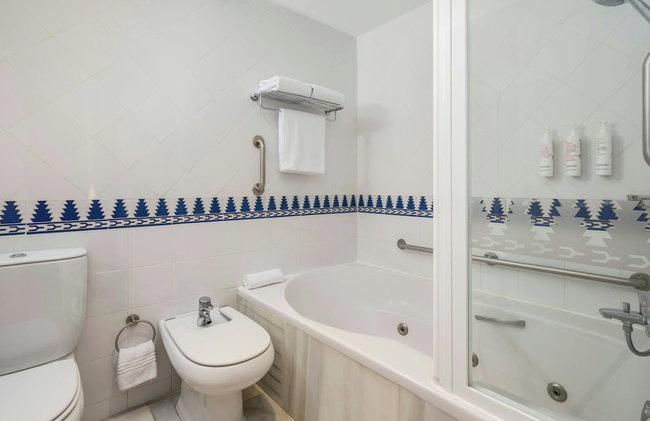 Marriott's Marbella Beach Resort - Photo 24