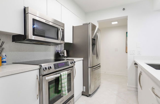 Sky High 31st Floor Condo W Parking - Foto 61