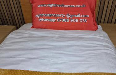 NightRest Homes 5 minutes to Luton Airport -Wifi - Free Parking -Luton - Foto 7