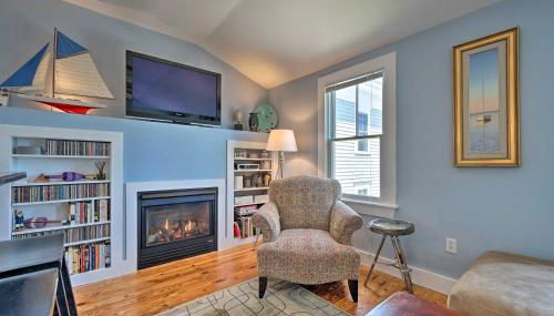 Walk to Commercial St! Captains Quarters Apt - Foto 4