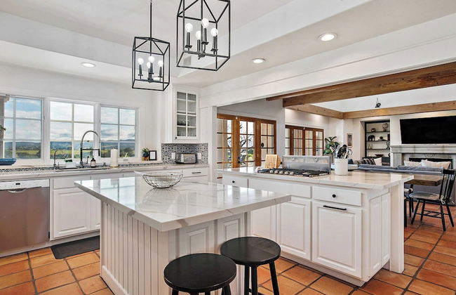 Wellsona Vineyard Retreat + Pool, Hot Tub, Views Main Home + Guest Home - Foto 10