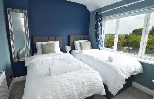 Cosy 3 bed with Parking- Family and Contractors - Foto 23