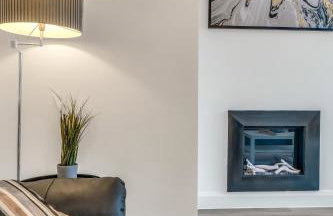 JUNGLE HOT TUB, games room, near eateries, micro brewery, pubs, beauty salons and boutique shops, Argyle, free Netflix, in the heart of Plymouth - Dogs welcome - Hosted by Absolute Accommodation Plymouth - Foto 8