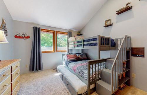 100 Yards to Foster Reservoir! Home with Hot Tub - Foto 18