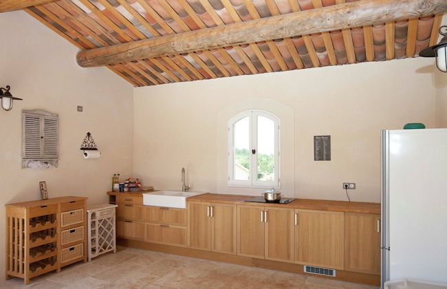 Luxury Villa in Provence With a Private Pool - Photo 75