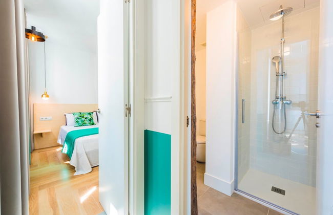 Be Mate Gran Vía Suites - Photo 7