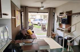 Casa em Condomínio Toninhas duas vagas de garagem - Foto 4