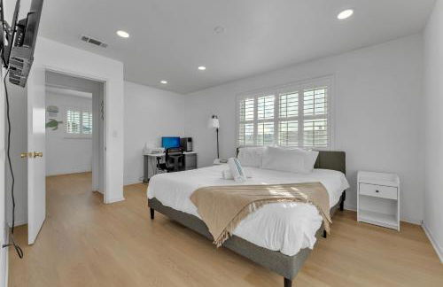 Hilltop Home Hot Tub BBQ Game Room Self Check-In - Foto 20