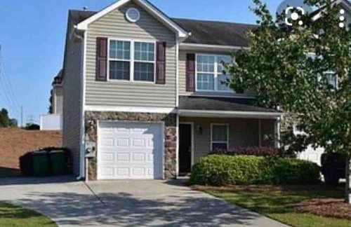 Spacious & comfy home in ultra-convenient location 2025 Traveller Award Winner - Foto 2