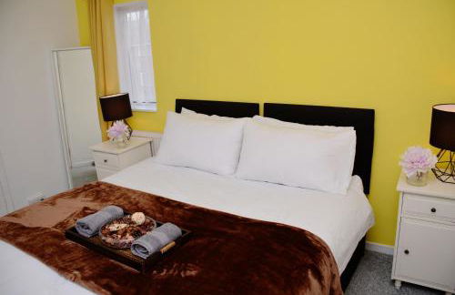 1FG Dreams Unlimited Serviced Accommodation- Staines - Heathrow - Foto 19