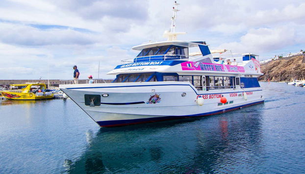 Navegando pela costa leste de Lanzarote