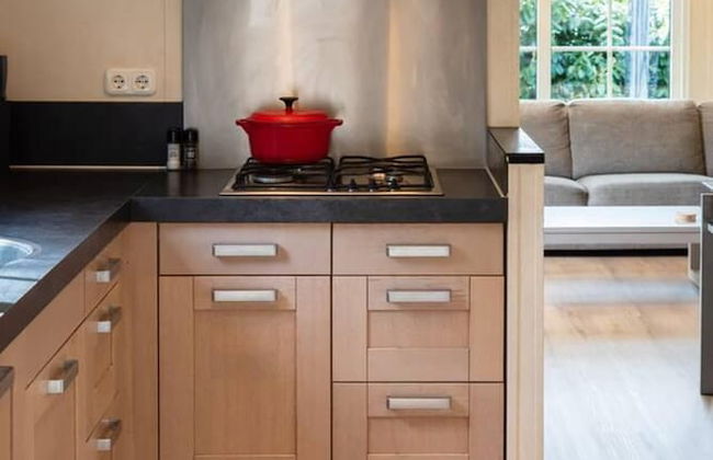 Enjoyin Luxury Chalet With Swimming Pool - Photo 9