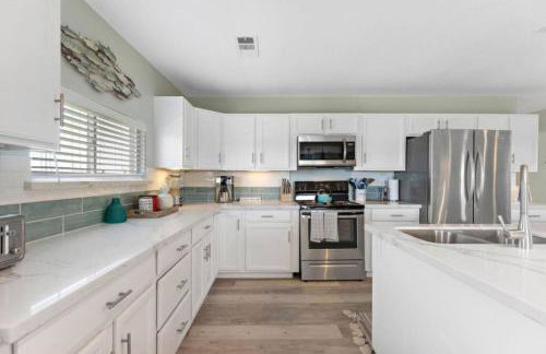 Beach house with game room just minutes from beach - Foto 3