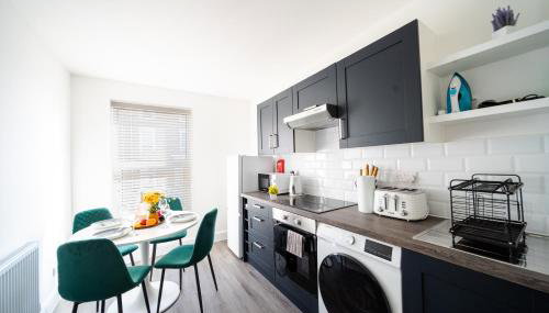 Open Mind Property - Cozy Flat for FOUR - Photo 3