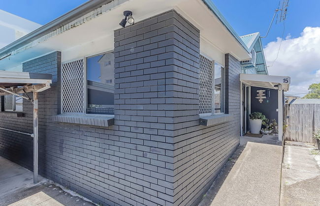 Kingy Beach House - Pet Friendly - Photo 17