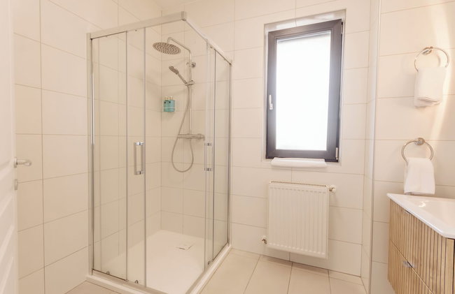 ZEN Central Apartments - Photo 18