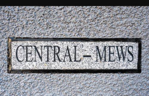 Central Mews Free Wi-Fi-Parking-Contractors - Photo 6