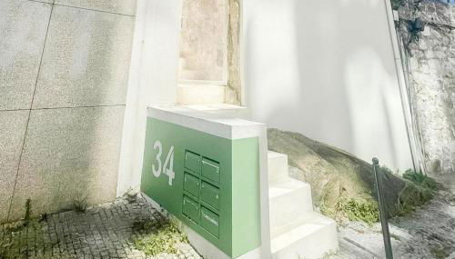 Duplex Apt - Sleeps 4 - Roof Terrace - Balcony - Foto 3