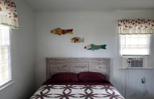 Rustic Lakeside Vacation Rental with Beach Access in Vermilion, Ohio - Foto 13