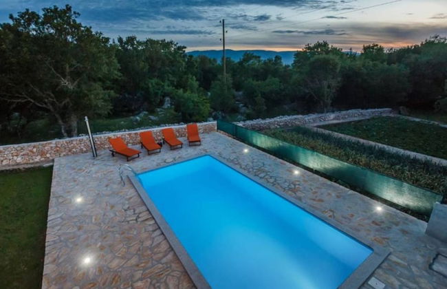 Tranquil Oasis Holiday Home Primorski Dolac With Pool - Foto 17