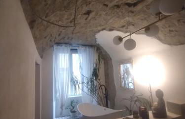 Plebiscito Suite Apartment - Photo 3