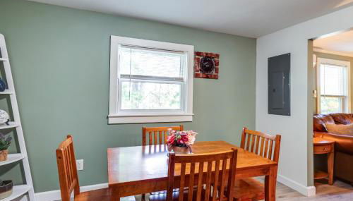 Charming Watkins Glen Home with Yard! - Foto 2