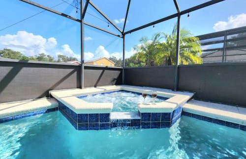 Orlando villa private pool/hot tub close to Disney - Foto 2