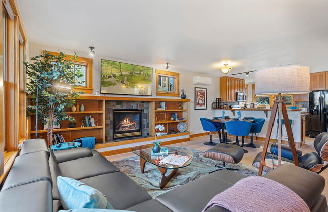 Sleek Condo - Near Park, Poudre River and Old Town - Foto 14