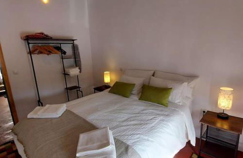 Cozy Townhouse - Photo 11