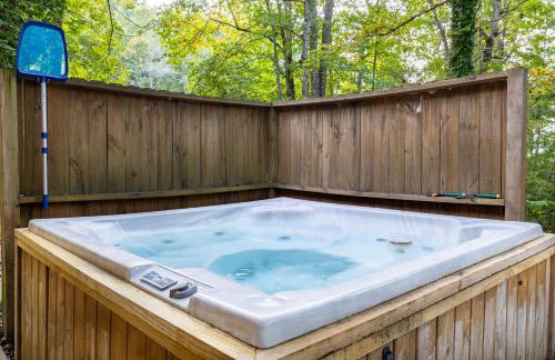 A Little River Romance - Private Dock - Hot Tub - Foto 1